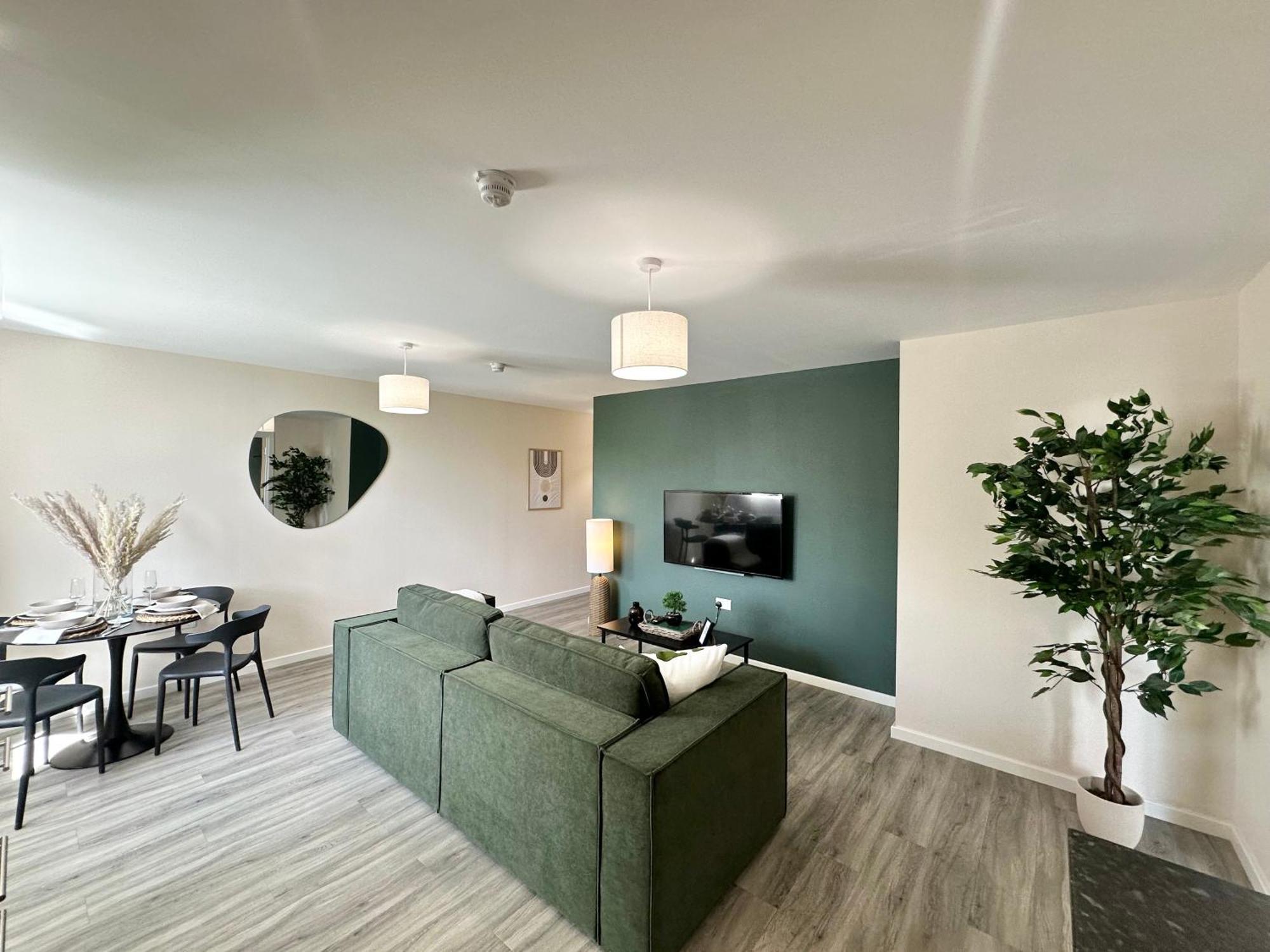 Southwood Place - Free Parking - Sleeps 4 Apartment *