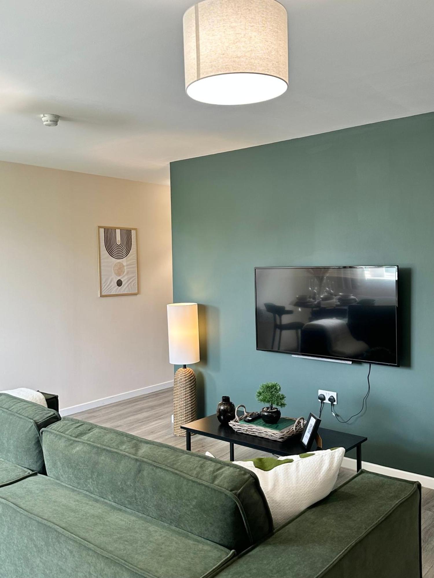 Southwood Place - Free Parking - Sleeps 4